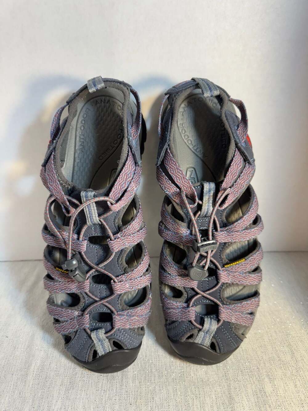 KEEN Whisper Waterproof Hiking Sandals Women's Size 10